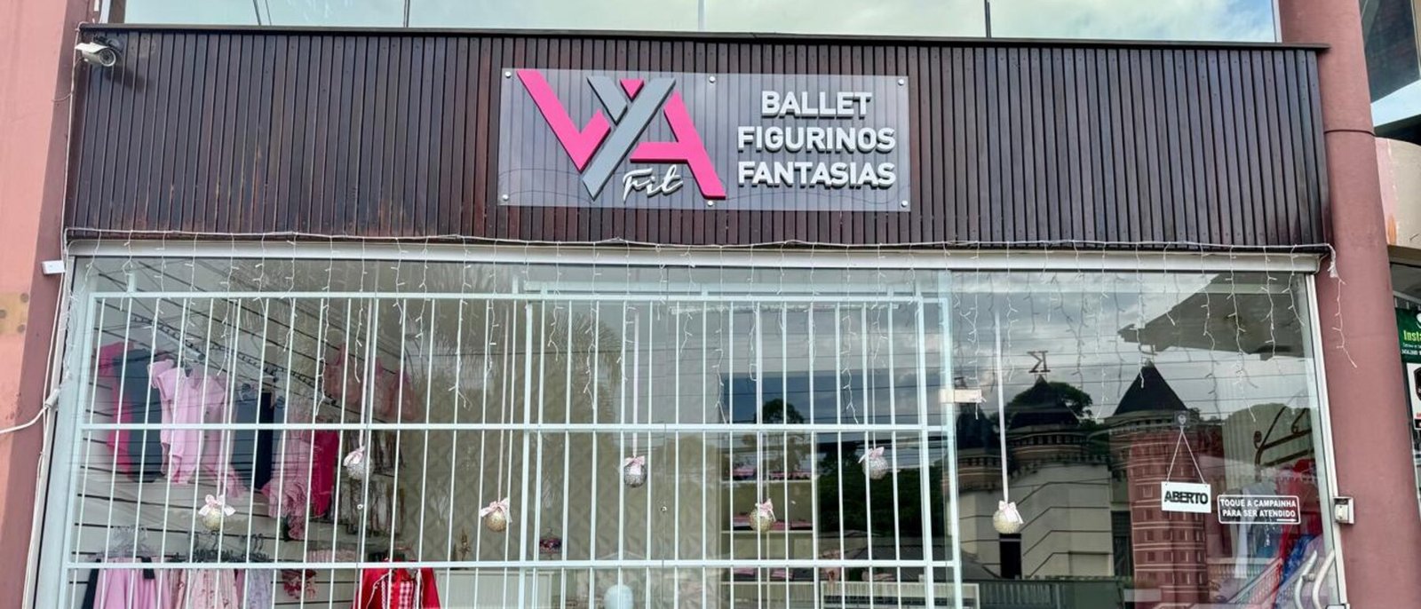 Fachada da loja da VYA Fit em Joinville
