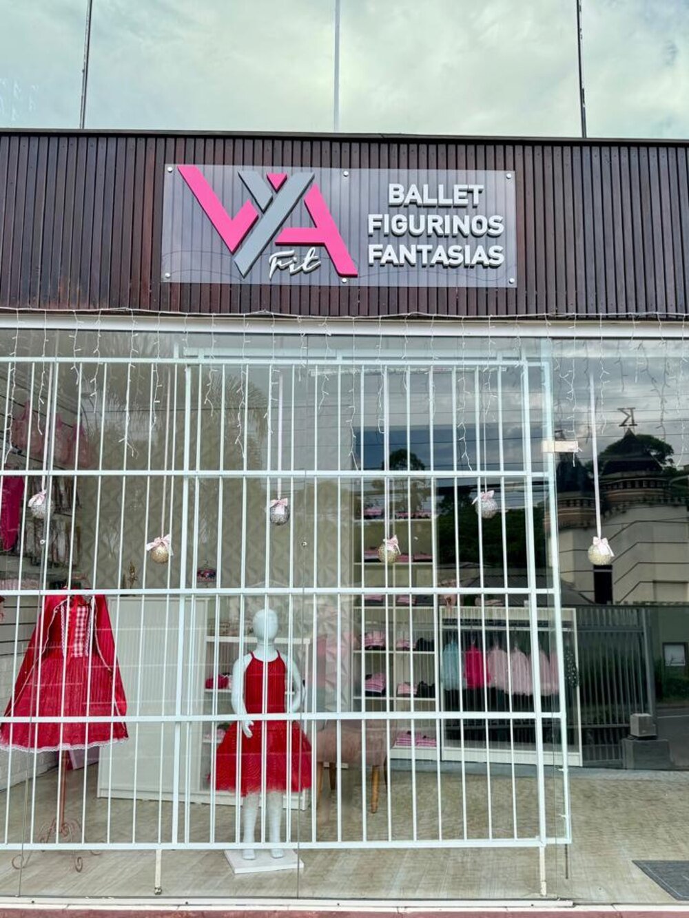 Fachada da loja da VYA Fit em Joinville